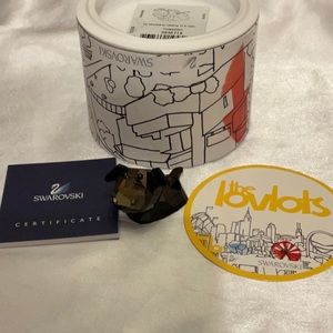 Swarovski/Lovelots Tomasino the all black tiny dog